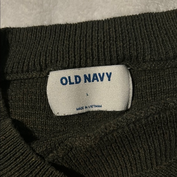 Old Navy Green Crew Neck Sweater with Knitted Texture - Picture 2 of 3